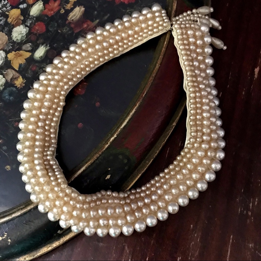 Vintage Faux Pearl Collar